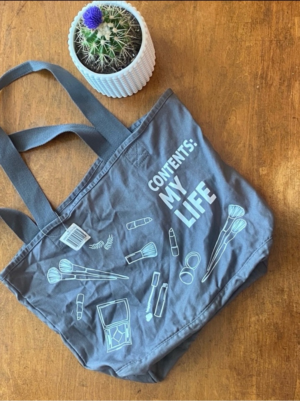 Belk Gray Makeup Graphic Tote Bag NWT Travel Beach Bag